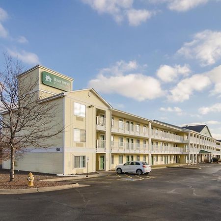 Hometowne Studios By Red Roof Denver - Glendale/ Cherry Creek Exterior photo